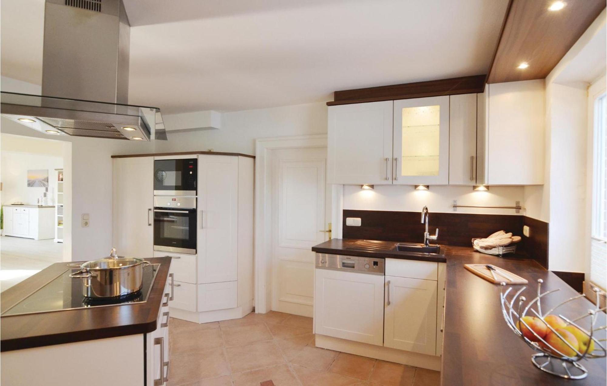 5 Bedroom Beautiful Home In 오크홀름 외부 사진